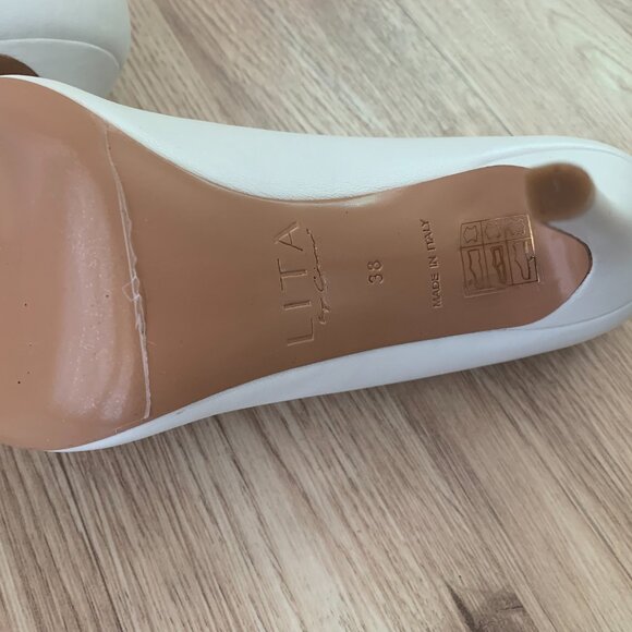 NIB White Leather Pointed-Toe Pumps Made in Italy Heels - Picture 10 of 16